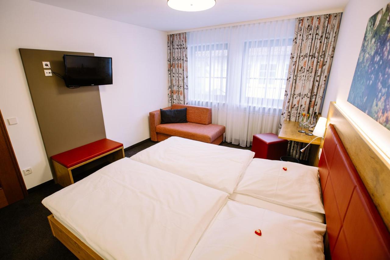 Hotel Restaurant Lamm Rosswag Vaihingen an der Enz Zewnętrze zdjęcie